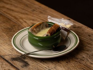 Irish Onion & Guinness Soup