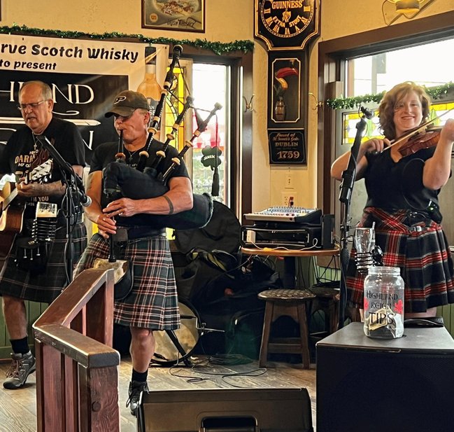 Live Irish music event at Nine Irish Brothers