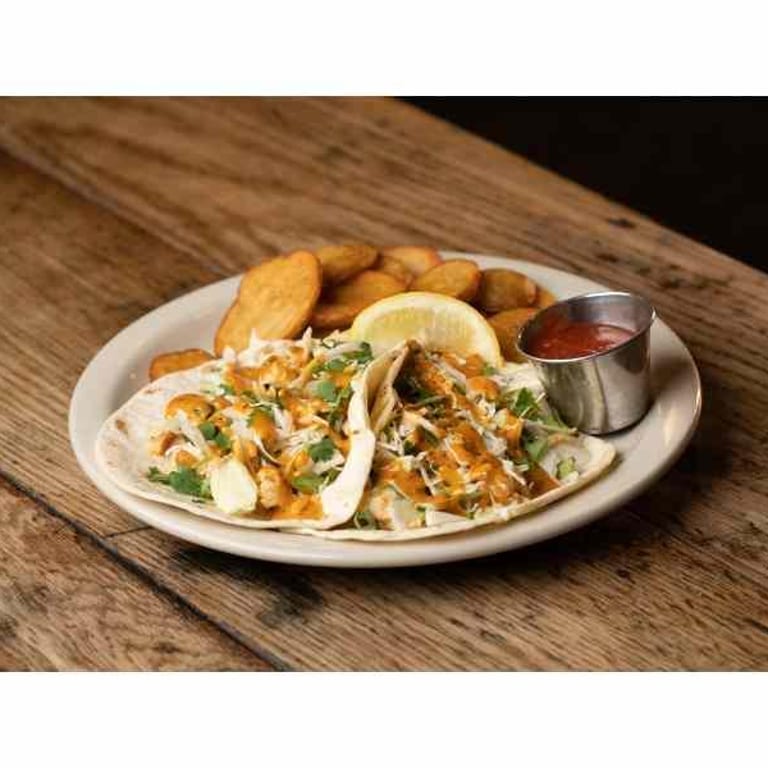 Spicy Buffalo Chicken Wrap: A Pub Favorite